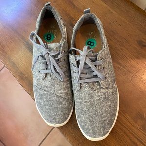 TOMS grey sneakers Excellent condition!